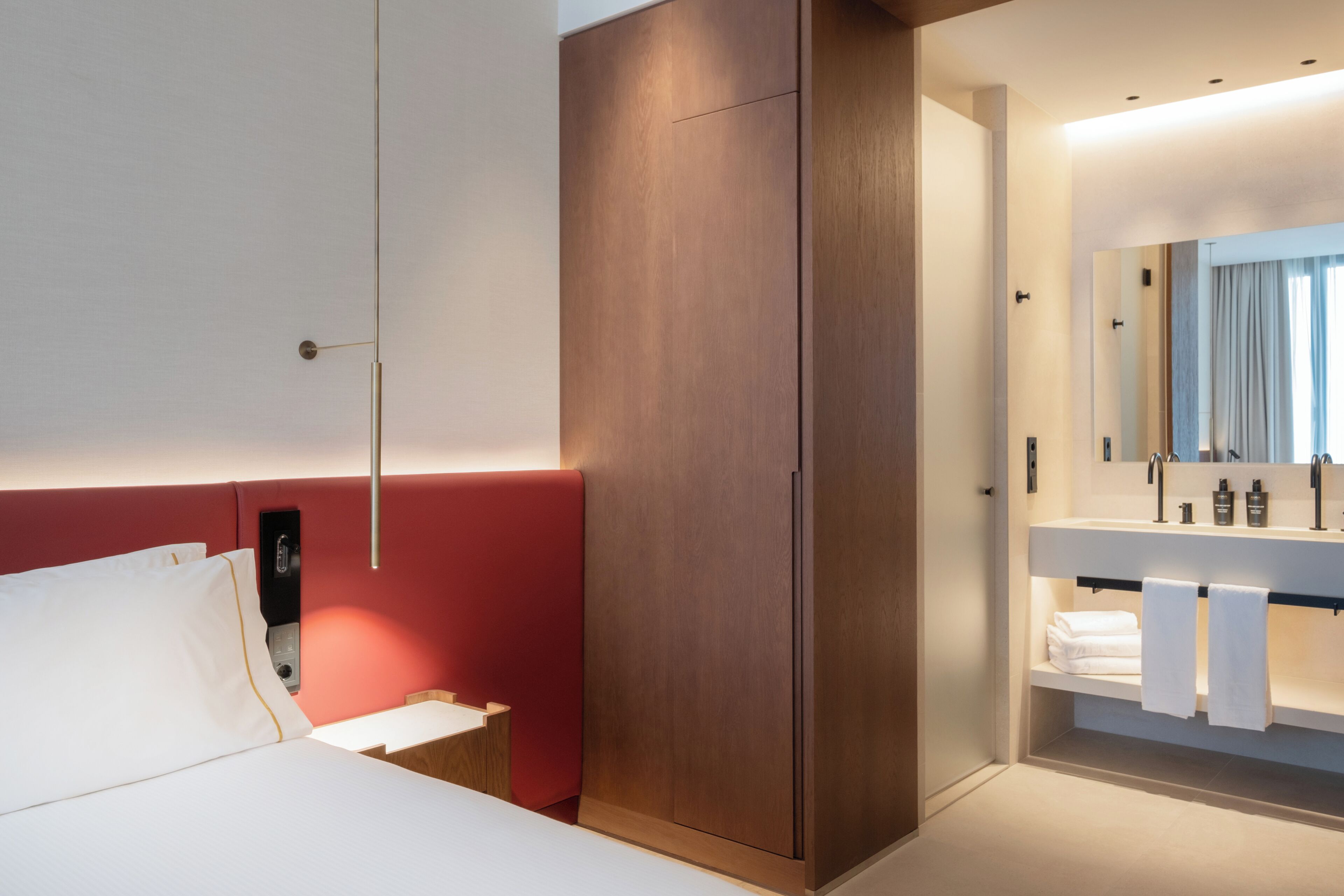 Superior Suite, 2 Bedrooms (1 king bed per room) | Minibar, in-room safe, desk, laptop workspace