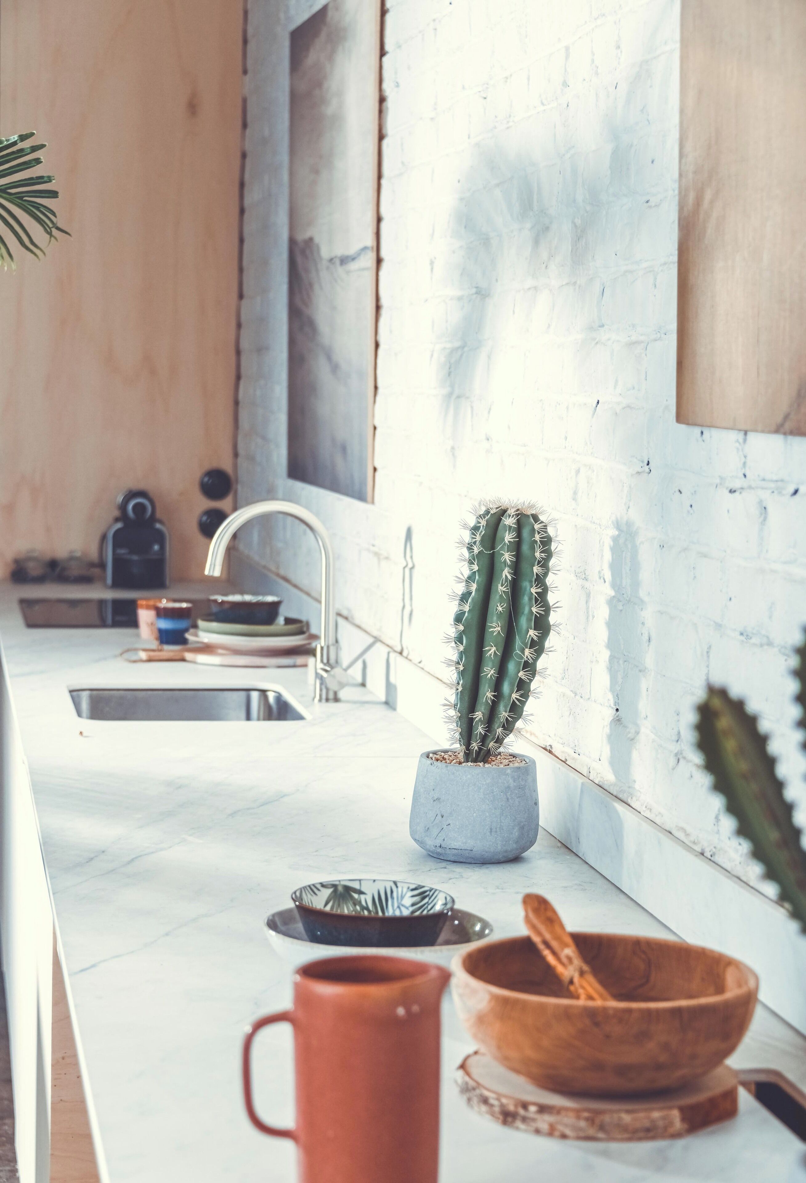 Micro-ondes, four, plaque de cuisson