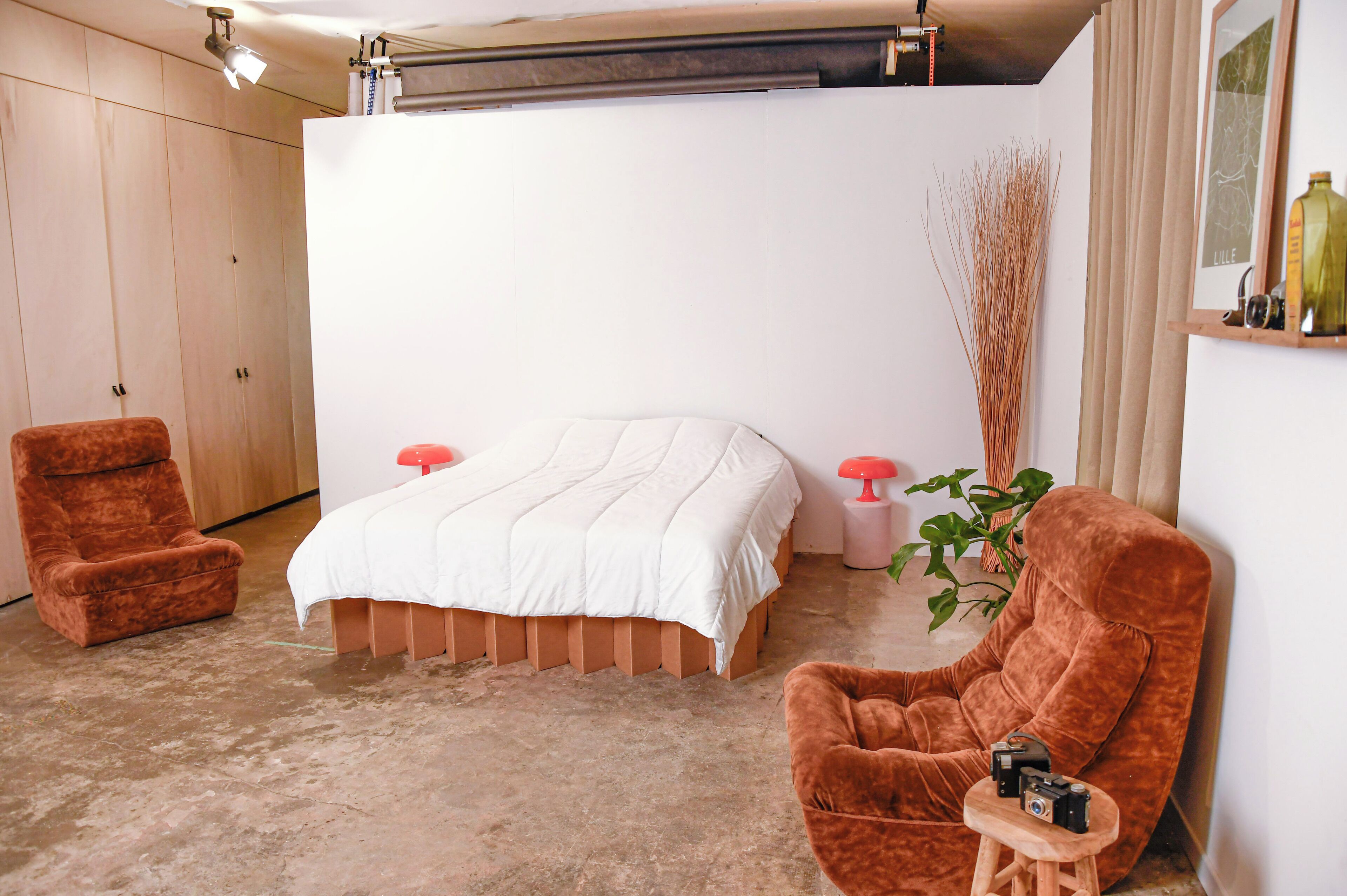 1 soverom, strykejern/-brett, internettilgang og sengetøy