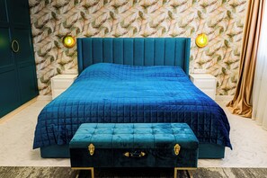 4 chambres, fer et planche à repasser, Wi-Fi, draps fournis