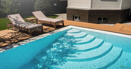 4-bedroom cottage in nice Almaty with AC