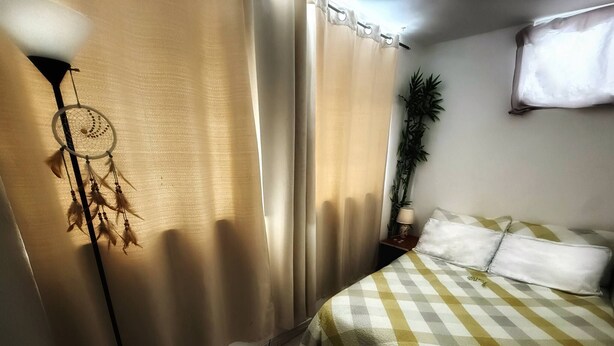 Unclassified image, 1 of 20, button - Room-new Room in Panama City (Panama City)