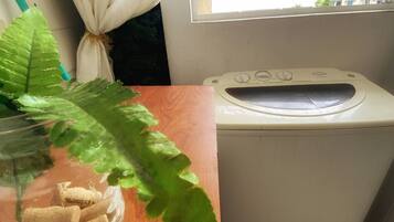 Shared Dormitory, 1 Bedroom, Smoking | Interior