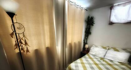 Room-new Room in Panama City