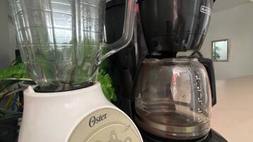 Shared Dormitory, 1 Bedroom, Smoking | Coffee and/or coffee maker