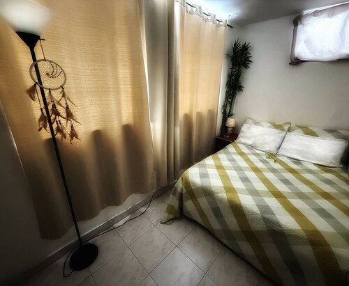 Room-new Room in Panama City