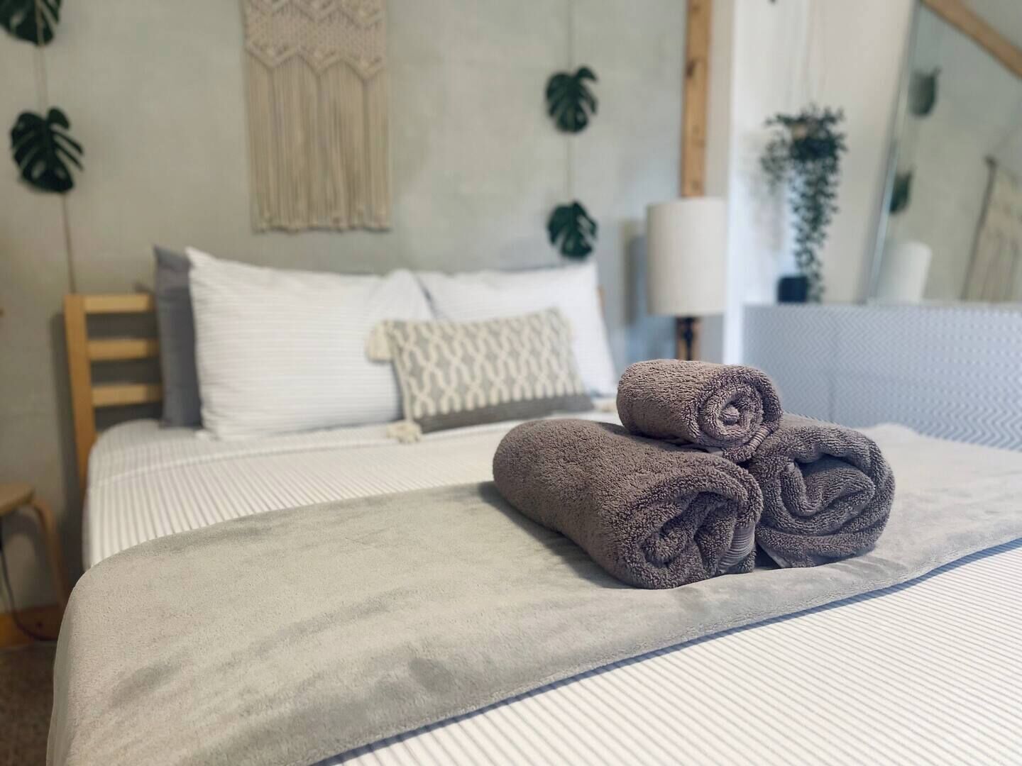 1 chambre, fer et planche à repasser, Wi-Fi gratuit