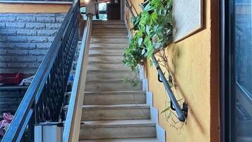 BĂŒgeleisen/BĂŒgelbrett, kostenloses WLAN