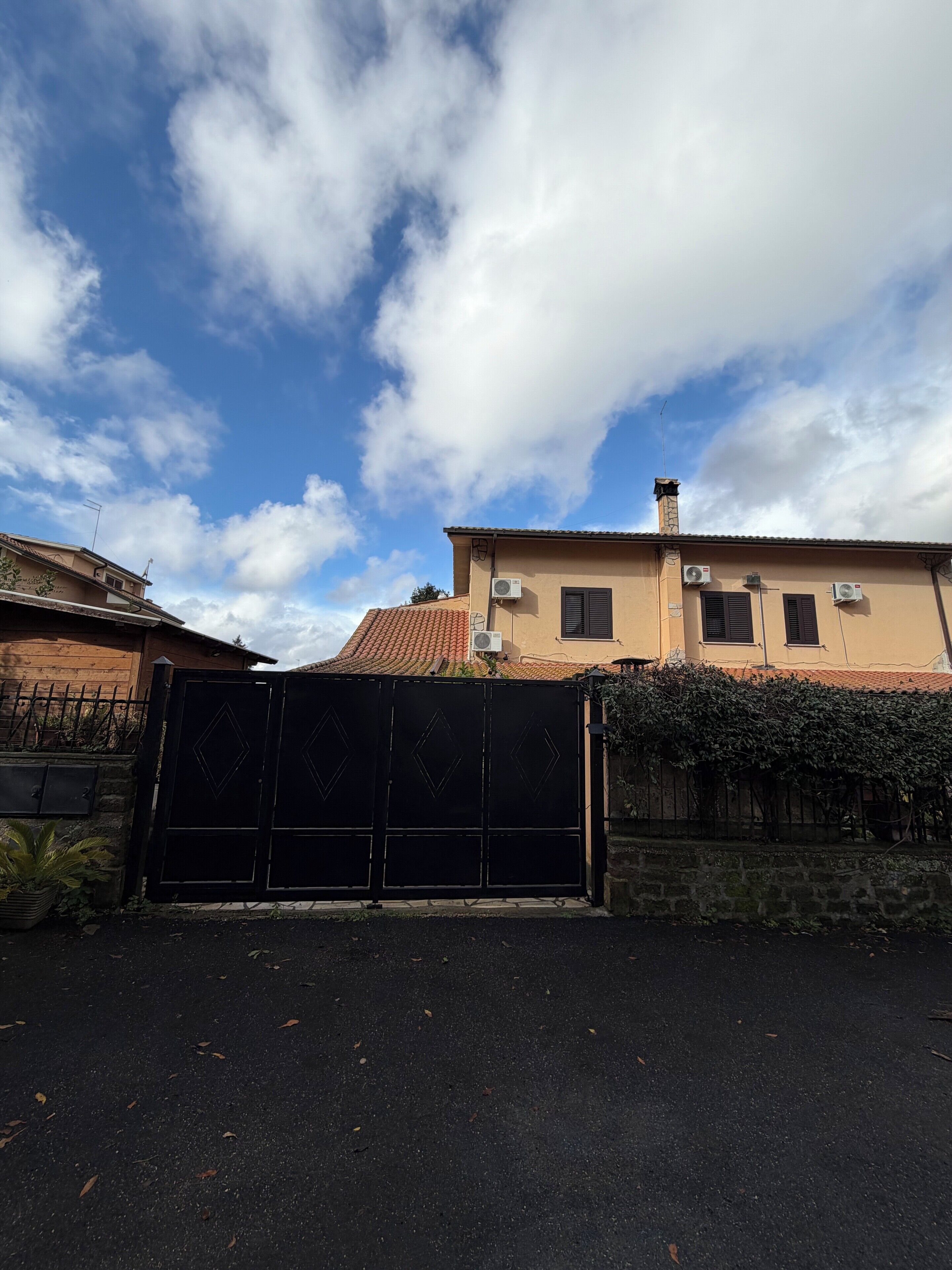 Bügeleisen/Bügelbrett, kostenloses WLAN