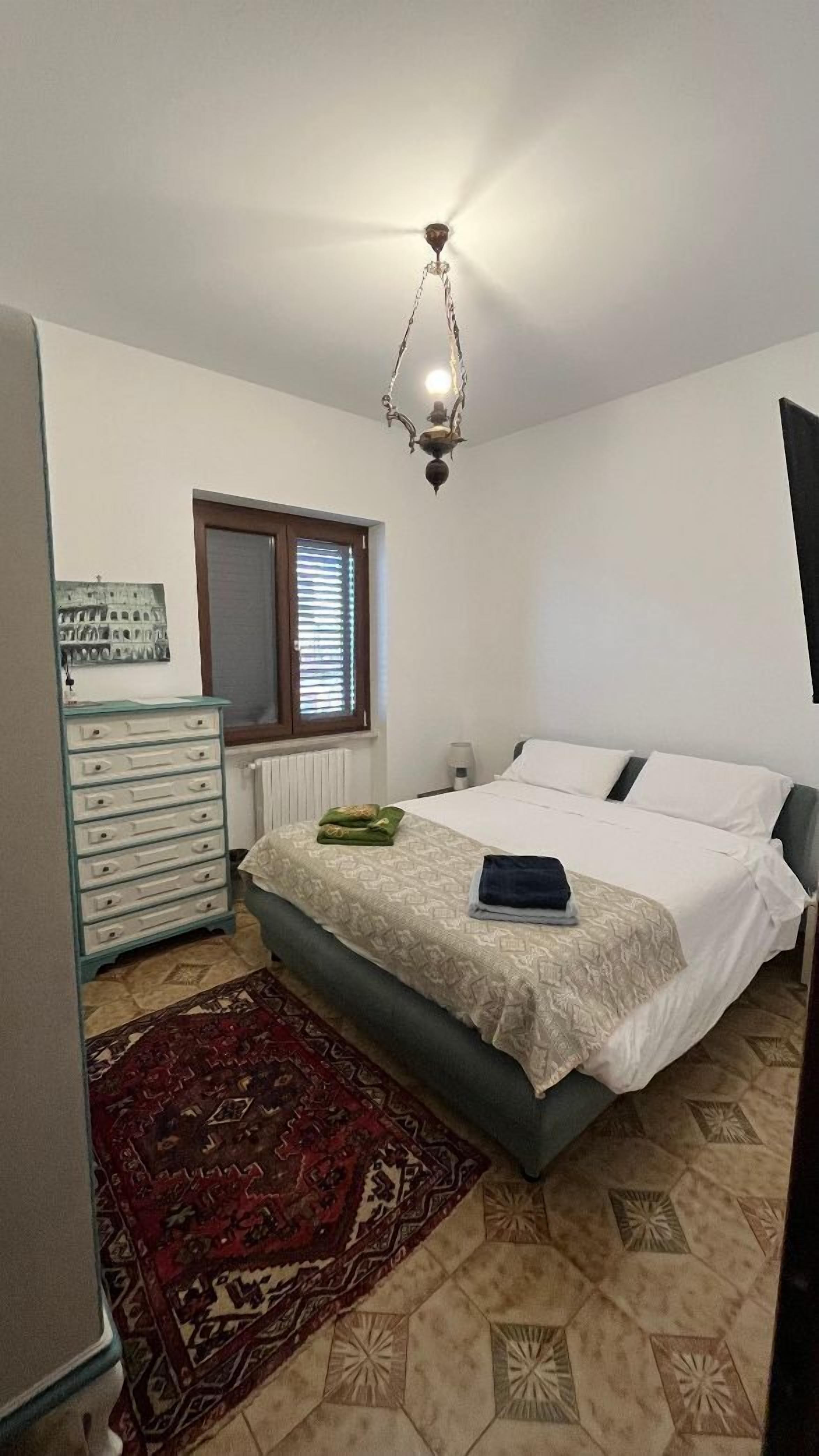 Classic Double Room, Courtyard View | Iron/ironing board, free WiFi