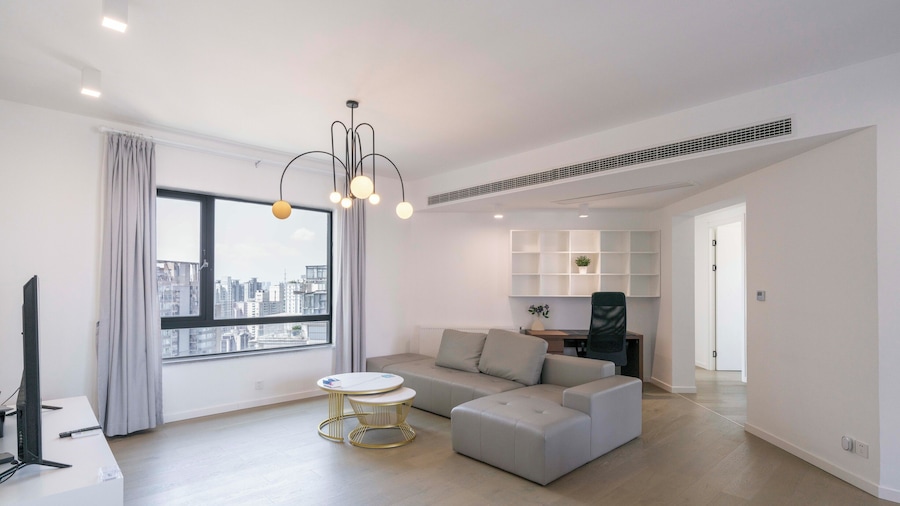 Tyms Elegant 4BR 2BA Apt Xujiahui Malls