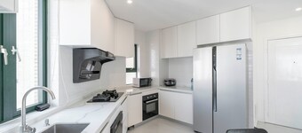 Tyms Elegant 4BR 2BA Apt Xujiahui Malls