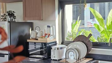 Stórt einbýlishús fyrir fjölskyldur - útsýni yfir garð | Stofa