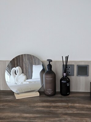 Room amenity - Wora Hotel (Ratsada)