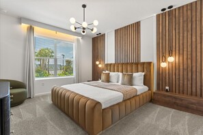 9 habitaciones, tabla de planchar con plancha, wifi y ropa de cama