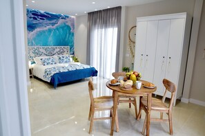 1 bedroom, iron/ironing board, travel crib, free WiFi