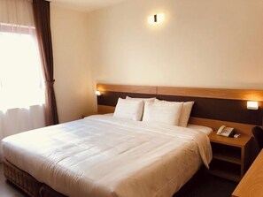 Superior Double Room | Blackout curtains, soundproofing, iron/ironing board - Punt Hotel (Hai Phong)