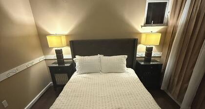 Cozy 2 bedroom retreat in long island