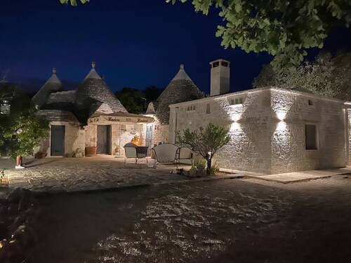 Esclusivo Trullo con piscina