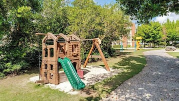 Apartment, 1 Bedroom, Accessible, Smoking | Children’s area