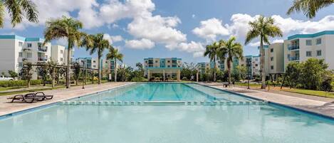 Apartment, 1 Bedroom, Accessible, Smoking | Pool | Outdoor pool