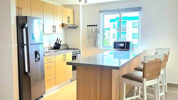 Apartment, 1 Bedroom, Accessible, Smoking | Interior