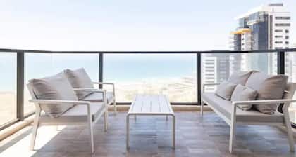 Luxury Apt Tower Best Sea View Bat Yam