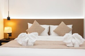 Luxury Double Room, City View