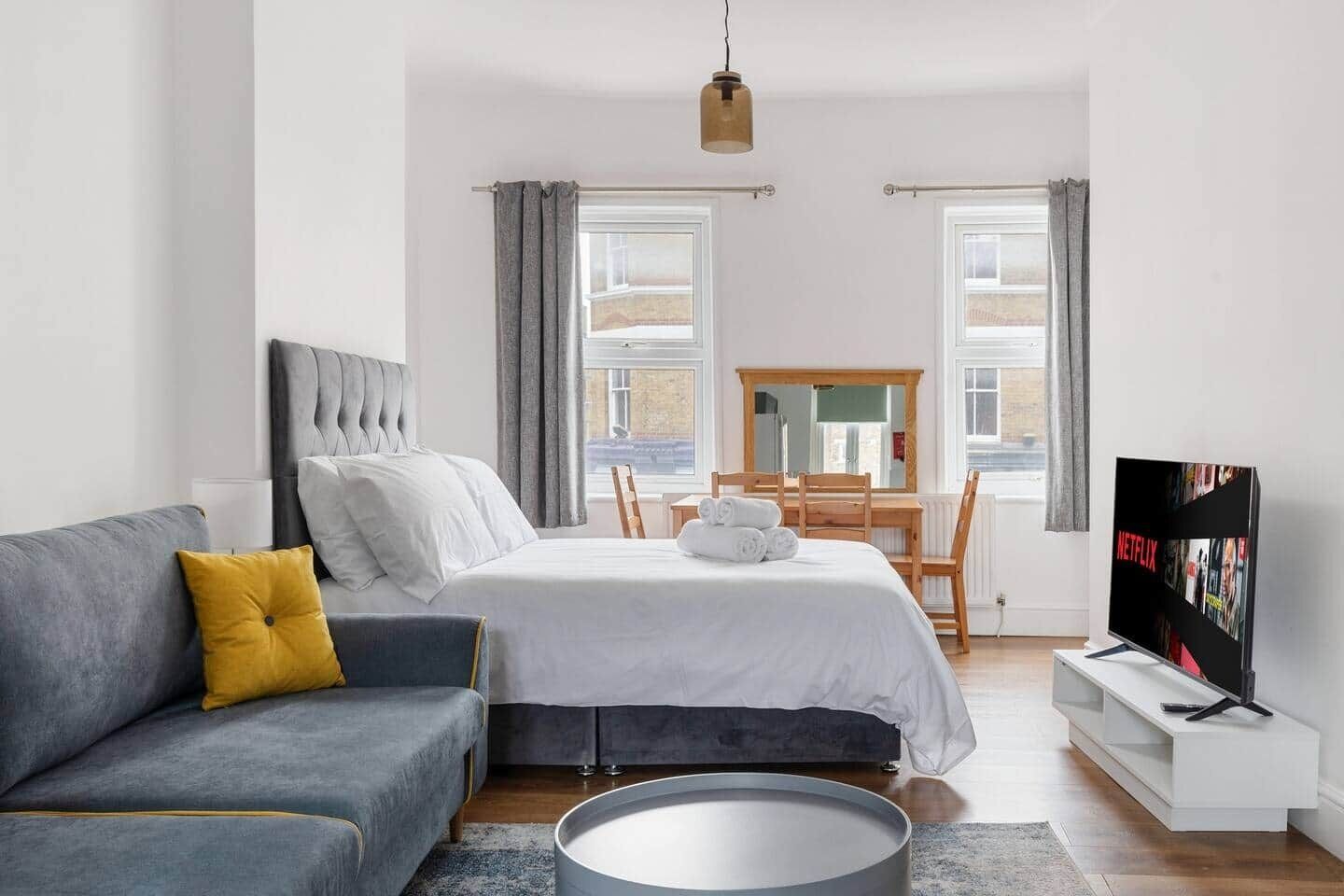 1 soverom, strykejern/-brett, wi-fi og sengetøy