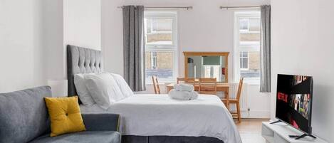 1 bedroom, iron/ironing board, WiFi, bed sheets