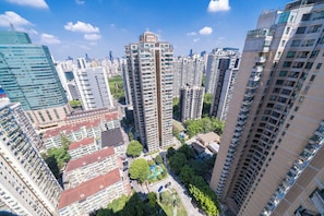 Apartamento superior, 4 habitaciones, balcón, vistas a la ciudad | Vistas desde la habitación
