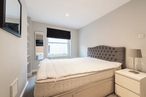 2 bedrooms, internet