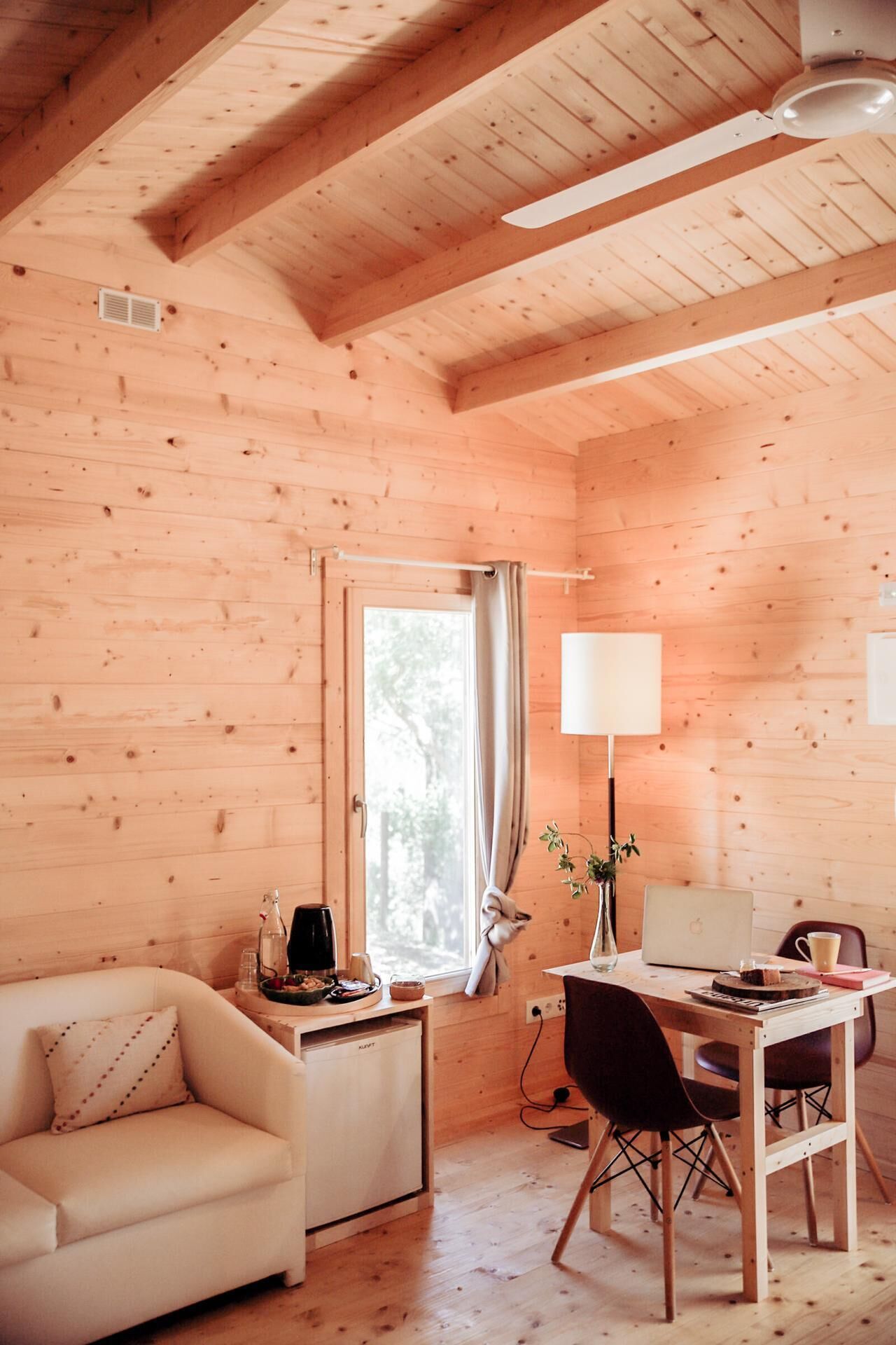 Comfort Cabin, Balcony | Ruang tamu