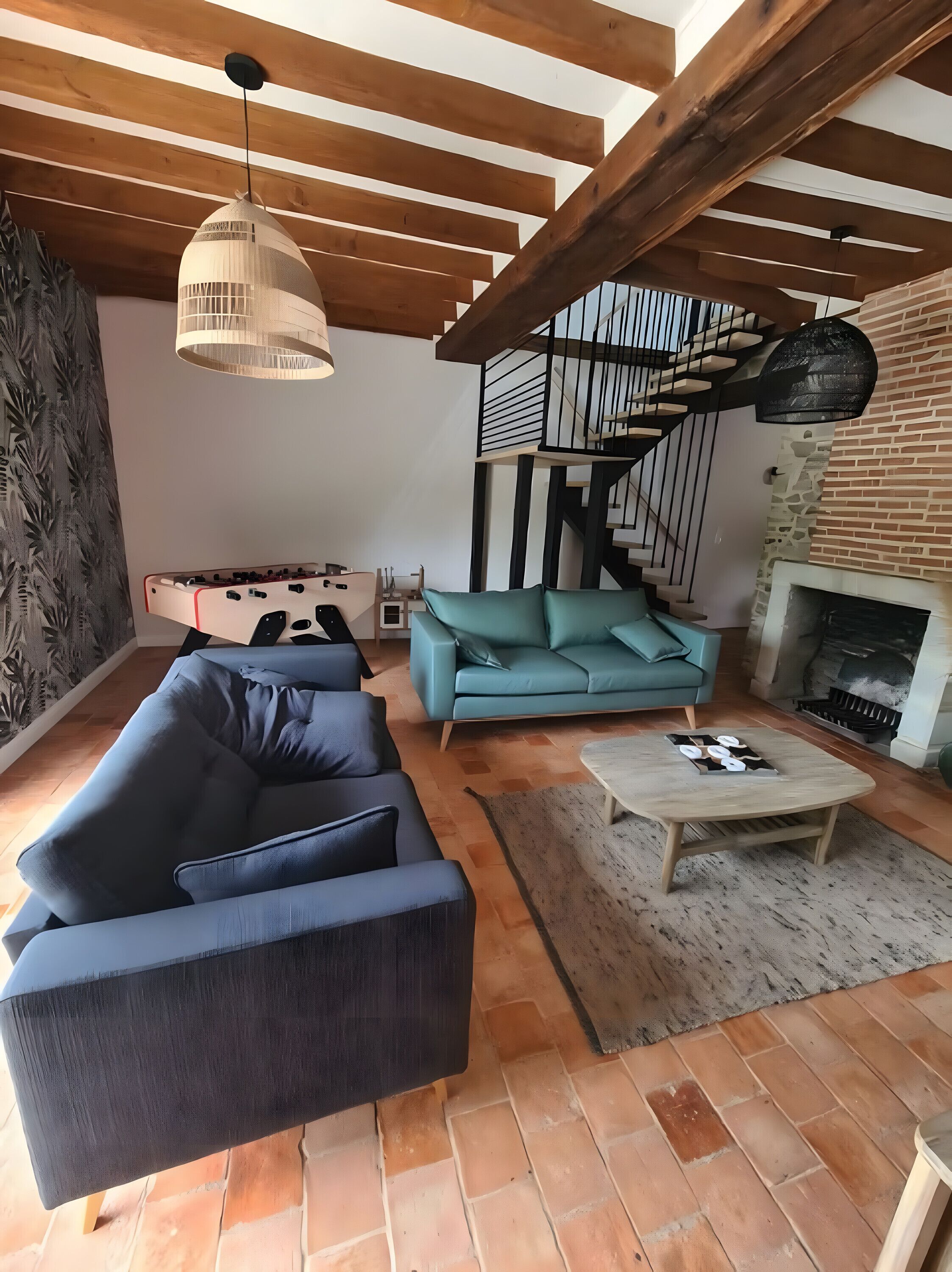 TV, fireplace, video games