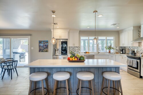 Pool, Hot Tub + Game Room Near Camelback & Old Town + Trails | Camelback Casa
