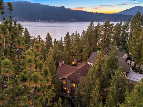 Lakeview Cabin w/ Game Room & Deck Near Ski Slopes | Sleeps 16 | Waterview
