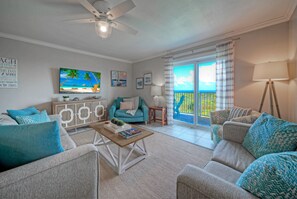 スマートテレビ、書斎 / ワークスペース