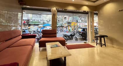 Hotel Pushpak International