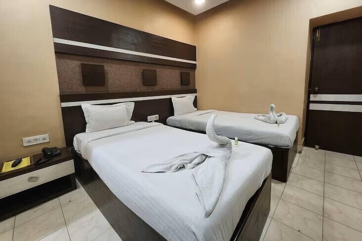 Chambre supérieure double ou avec lits jumeaux | AccÚs au Wi-Fi (inclus)