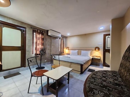 Superior Double Room | Free WiFi