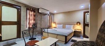 普什帕克國際飯店  