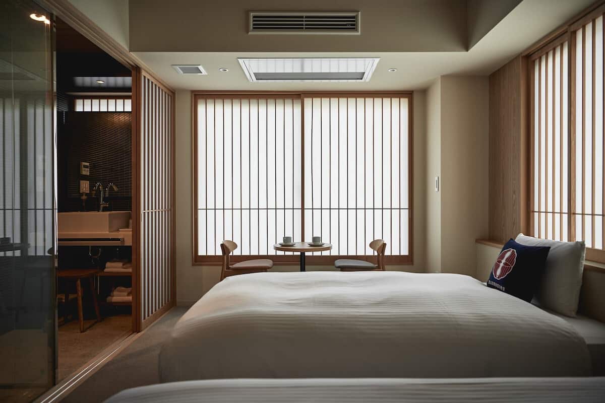 Standard Twin Room | In-room safe, blackout drapes, free WiFi, bed sheets