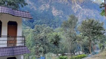 Luxury Double Room, Balcony, Mountain View | View from room