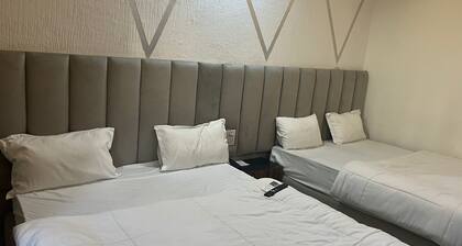 Hotel Shivi Grand Haridwar