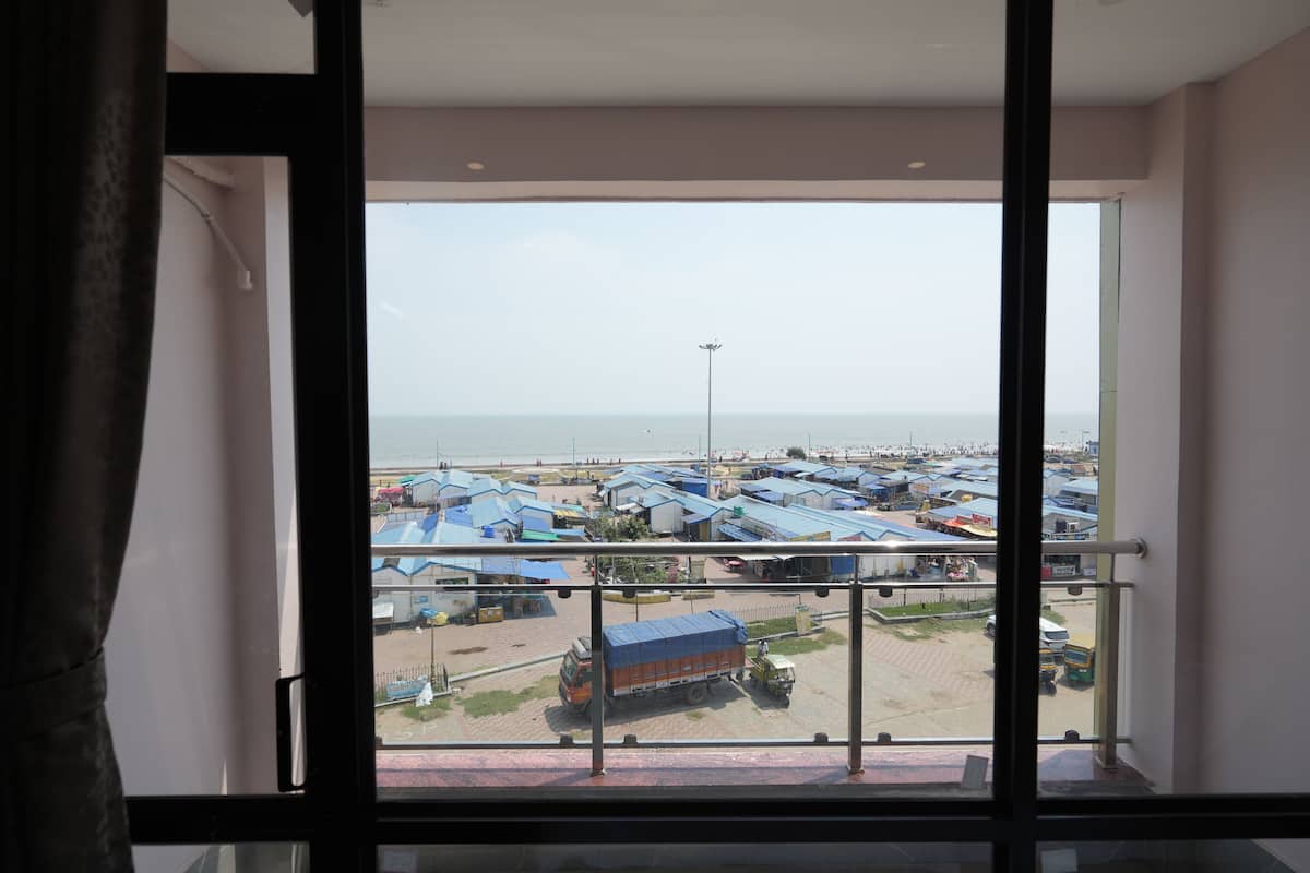 Habitación clásica doble, mirando al mar | Wifi gratis y ropa de cama