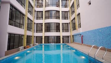 Piscina externa
