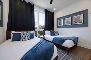 3 bedrooms, desk, iron/ironing board, free WiFi