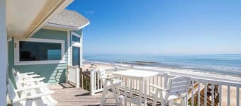 Oceanfront Gem w Pool and Spas, GameRm, Dune Walkover