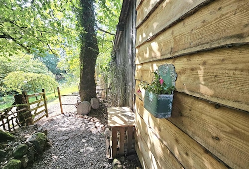 Bluebell Cottage At Lurley Manor In Devon