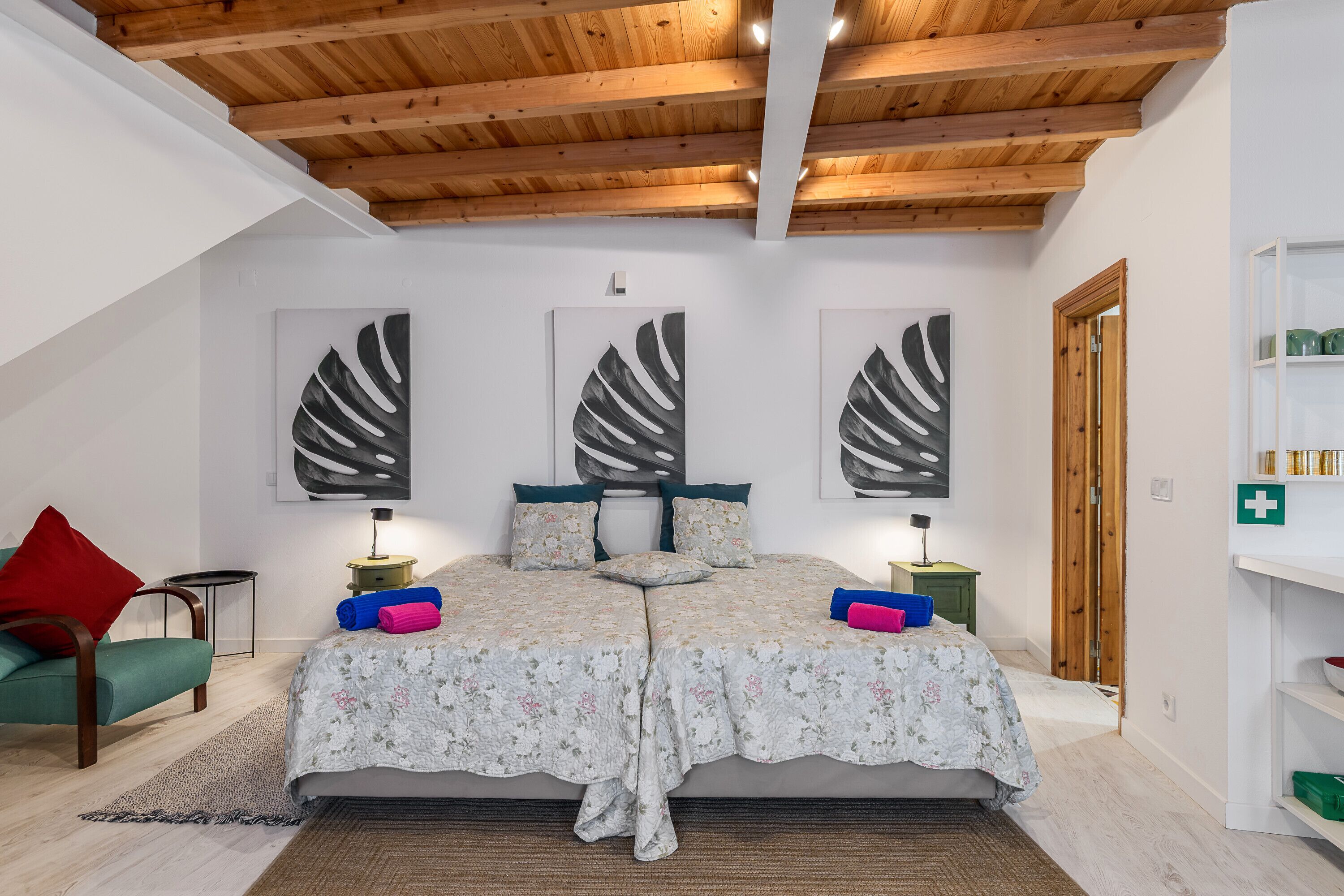 Bügeleisen/Bügelbrett, WLAN, Bettwäsche